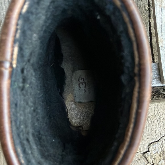 Ugg Leather/Suede Boots WORN - Picture 6 of 12